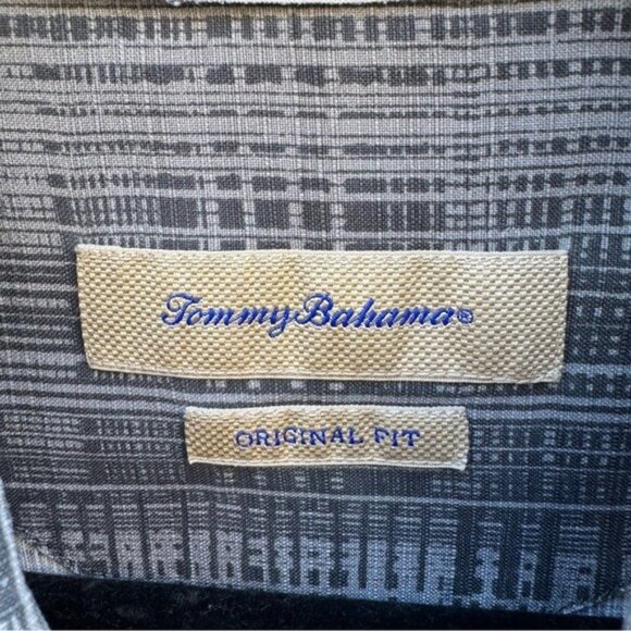 Tommy Bahama Mens Gray Plaid Short-Sleeve Shirt XL Button-Up Collared Casual - Picture 7 of 9